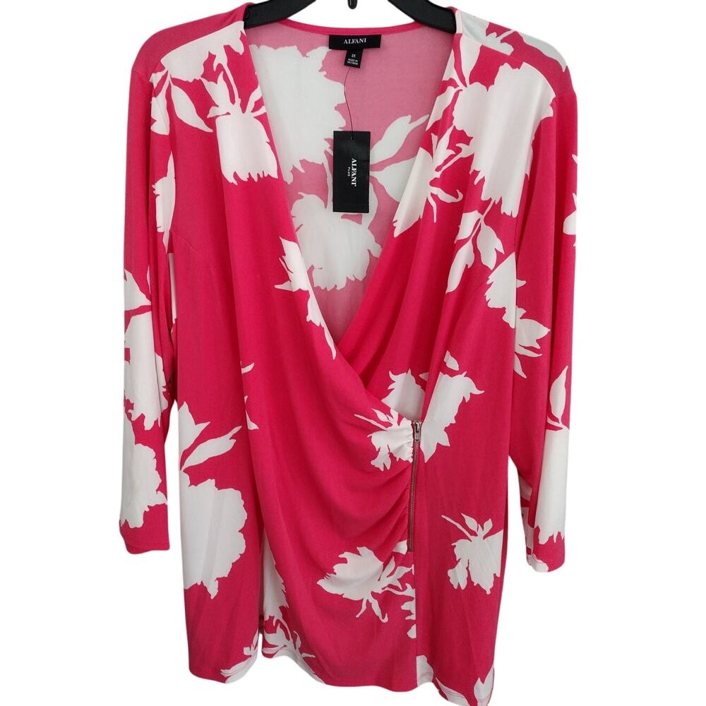 Alfani NEW Pink Floral Surplice VNeck 3/4-Slv Slinky Stretch-Knit Blouse 2X Plus